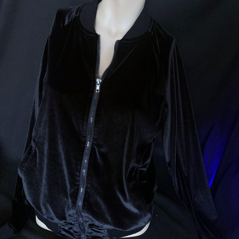 Arizona Jean Co Velvet Zip Up Medium